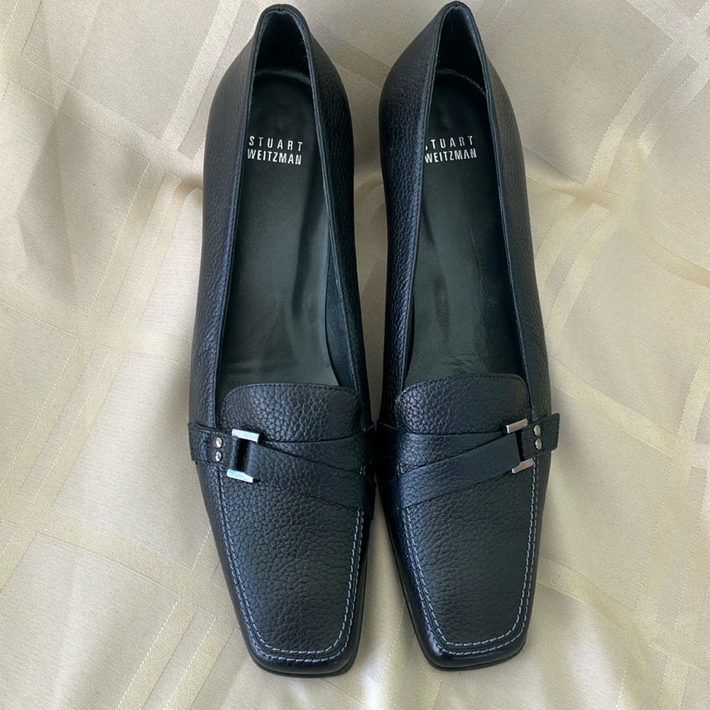 Stuart Weitzman Black Leather Kitten Heel Pumps - Size 11